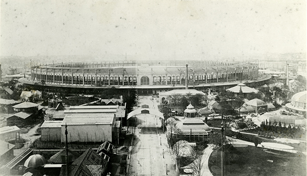 palais omnibus exposition universelle 1867 le parc